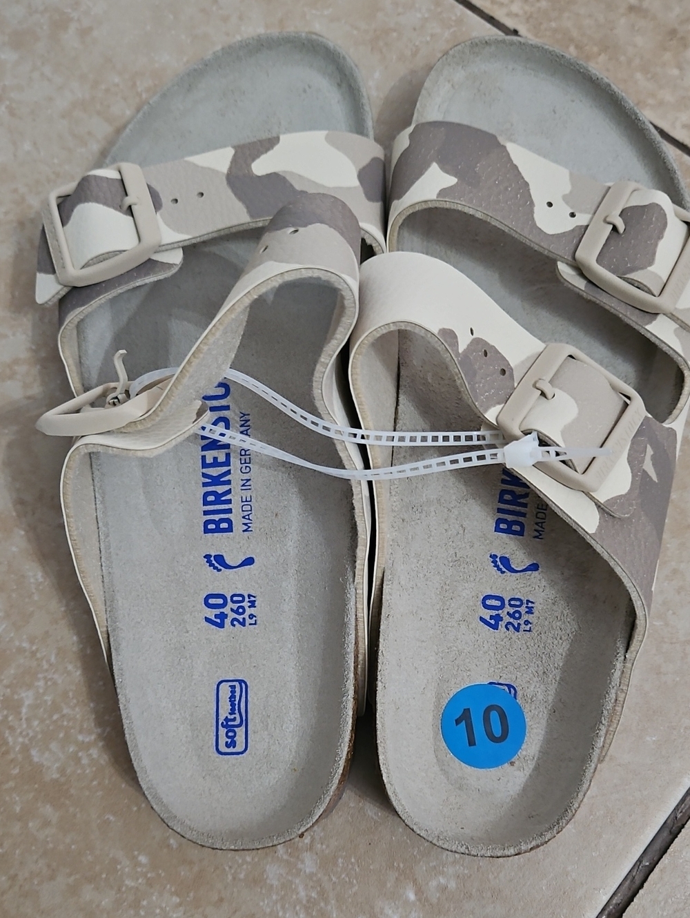 NWT Birkenstock Beige and Light Brown Camouflage Arizona Sandals SIZE 40